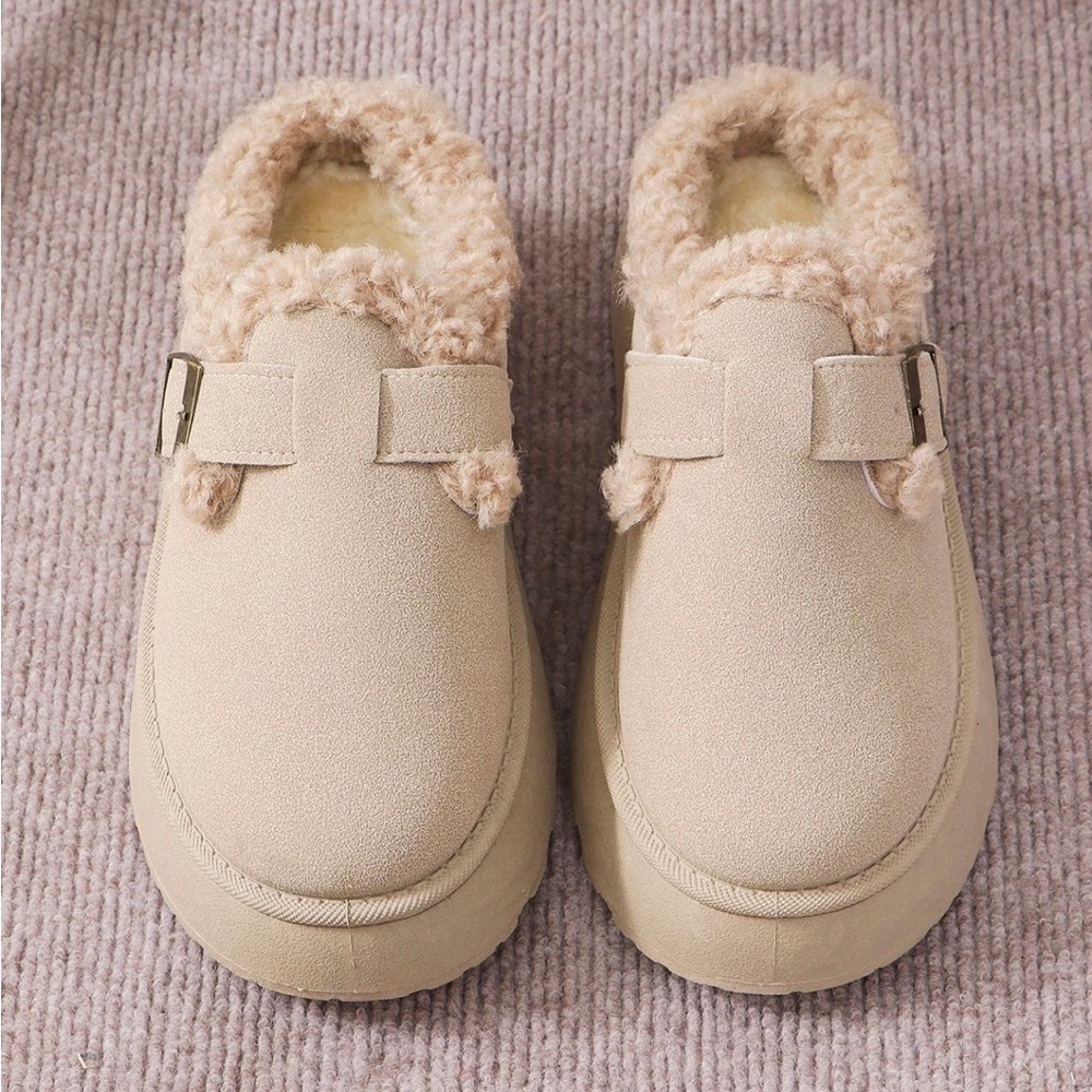 BOUTIQUE Faux Fur Shearling Thermal Fuzzy Buckle Platform Slippers, in Caramel - Picture 7 of 12